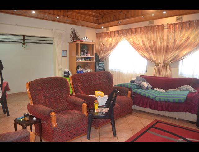3 BEDROOM HOUSE FOR SALE IN PARK RYNIE
